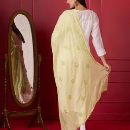 Dupatta Bazaar Embroidered Dupatta with Thread Work image 4