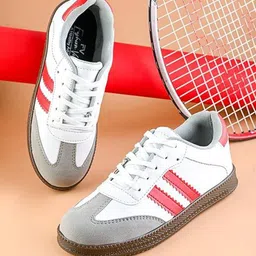 Fashion Victim Women Colourblocked Basics Sneakers-image-6