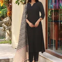 Aaghnya Women V-Neck Regular Anarkali Kurta with Palazzos & With Dupatta-28
