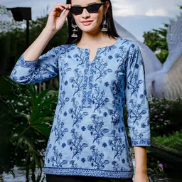 Yufta Women Floral Printed Cotton Top-image-99