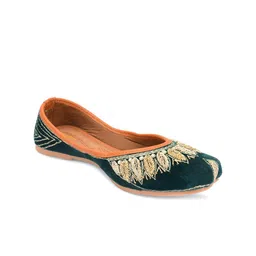 Anouk Women Embellished Ethnic Mojaris Flats-picture-13