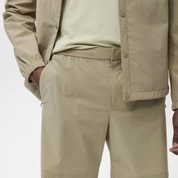 MANGO MAN Men Mid-Rise Water-Repellent Regular Fit Performance Bermuda Shorts-image-63