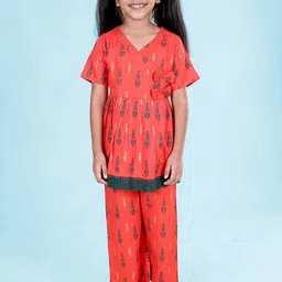 KiddoPanti Girls Ethnic Motifs Printed Angrakha Thread Work Kurta with Pyjamas-image-11
