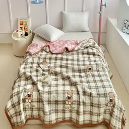 JC HOME White & Pink Cartoon Characters Mild Winter 400 GSM Double Bed Blanket-image-9