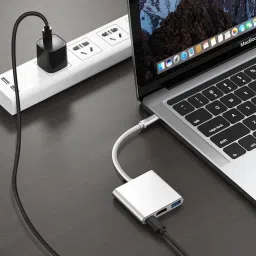 BALRAMA 3 in 1 Multiport USB C Adapter Hub USB-C Port to HDMI + USB C PD Port + USB 3.0 Combo Set image 4