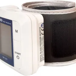 AND UB-351 Portable Wireless Travel Automatic Wrist bp Monitor Digital Wrist Pressure Monitor with Digital LCD Display Bp Monitor image 3