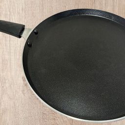 lakshmi Superior Non-Stick Quality Smooth Tawa Tawa 26 cm diameter-image-54