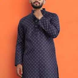 Men Solid Cotton Blend Straight Kurta-picture-18