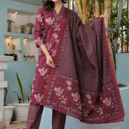 DORIYA Floral Embroidered Regular Sequinned V-Neck Straight Kurta with Palazzo & Dupatta-picture-0
