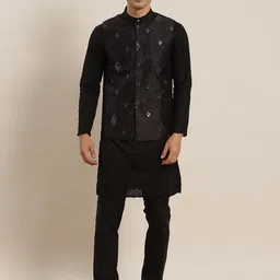 SOJANYA Men Black Embroidered Pure Cotton Kurta with Pyjamas & Nehru Jacket-image-78