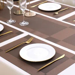 HOKIPO 7 Pieces Textured & Colourblocked Rectangular Table Placemats & Table Runner image 5