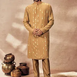 Masaba Ethnic Motifs Printed Regular Silk Crepe Kurta with Trousers-picture-54