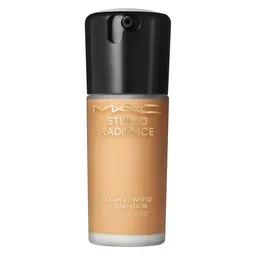 M.A.C Studio Radiance Serum Powered Foundation with Hyaluronic Acid 30 ml - Shade NC44-19