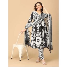 The Mom Store Bold Bindi Maternity and Nursing Black Kurta & Pant with Dupatta (Set of 3)-picture-48