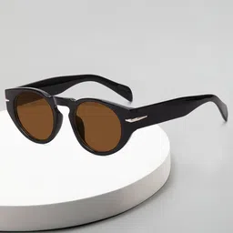Peter Jones Eyewear Unisex Oversized Sunglasses With UV Protected Lens 3765BW-50