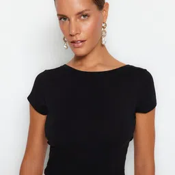 Trendyol Round Neck Short Sleeves Styled Back Crop Top-image-83
