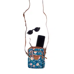 TEAL BY CHUMBAK Printed Sling Bag-image-7