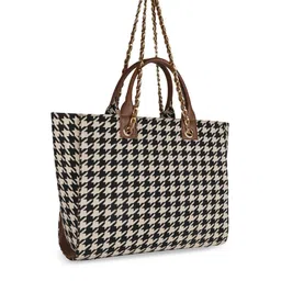 MINI WESST Geometric Printed Structured Handheld Bag image 2