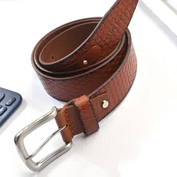 CLOG LONDON Men Textured Leather Belt-image-22