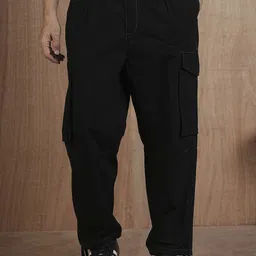 PRONK Men Relaxed-Fit Parachute Cargos-27