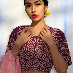 Chidiyaa Women Purple Printed Pure Cotton Saree Blouse-image-96
