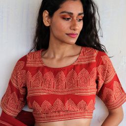 Chidiyaa Women Red Printed Cotton Saree Blouse-image-15