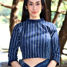 Chidiyaa Women Blue & White Printed Cotton Saree Blouse-image-25