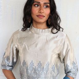 Chidiyaa Women Cream Blue Block Printed Silk Saree Blouse-picture-13