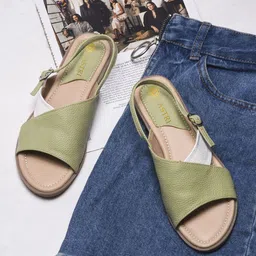 DIVASTRI Women Textured Open Toe Flats-20