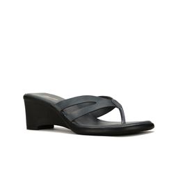 Bata Clam Cut-Out Detail Block Heels-11