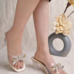 Shoetopia Girls Embellished Open Toe Block Heels With Bow-12