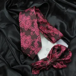 KOVOVE Men Maroon The Blooming Floral Gift Box-image-14
