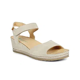 El Naturalista Leather Wedge Sandals with Buckles-52