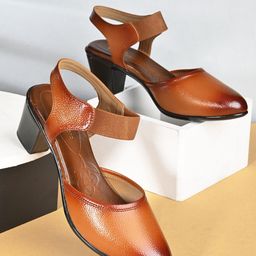 pelle albero Textured Leather Block Heels With Backstrap-7