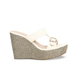 VALIOSAA Cream-Coloured Wedge Heels with Buckles image 2
