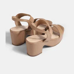 LEMON & PEPPER PU Block Sandals with Buckles image 5