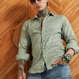 Campus Sutra Men Comfort Fit Graphic Printed Spread Collar Cotton Casual Shirt-image-53