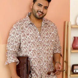 Instafab Plus Comfort Conversational Printed Spread Collar Casual Cotton Relaxed Fit Shirt-image-81