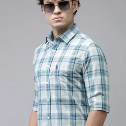 U.S. Polo Assn. Tailored Fit Tartan Checks Spread Collar Pure Cotton Casual Shirt-picture-20