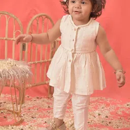 VASTRAMAY Girls Embroidered Regular Sequinned Chanderi Cotton Kurta With Trouser-image-69