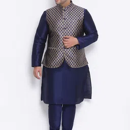 KISAH PLUS Men Blue Layered Kurta with Churidar-image-78