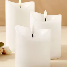 Home Centre White Pegasus Matte LED Pillar Candle image 4