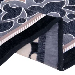 ZESTURE Black & Grey Abstract Printed Carpet image 4