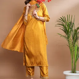 VredeVogel Regular Thread Work Kurta with Trousers & Dupatta image 1