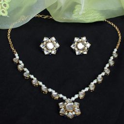 BeAbhika Kundan Studded Beaded Jewellery Set-7