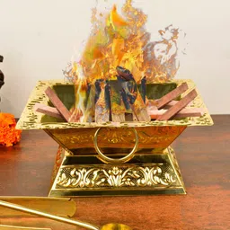 StyleMyWay 4-Pcs Textured Premium Brass Havan Kund With Stand - Suchi Spoon & Tong-image-16