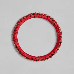 Peora Set of 10 Red Gold-Plated Designer Silk Thread Studded Bridal Chuda Bangles image 5