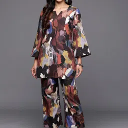 Varanga Abstract Printed Co-Ord Set-picture-32