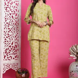 Rajnandini Printed Mandarin Collar Pure Cotton Tunic With Trousers-15