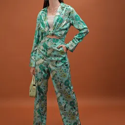 Tokyo Talkies Printed Shirt Collar Top With Trousers Co-Ords-image-6